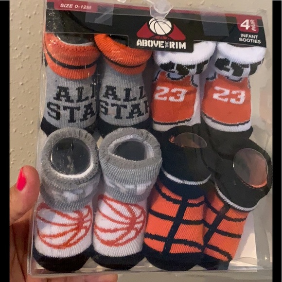 Above the Rim 4 Pack/Pairs Infant Booties Size 0-12M - Picture 1 of 3